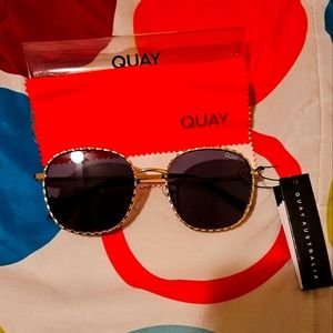 Quay Australia Jezabell Twist Sunglasses Limited edition 148